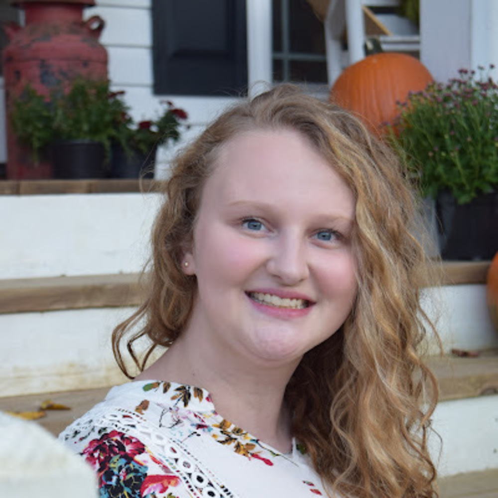 Meet your Posher, Savannah